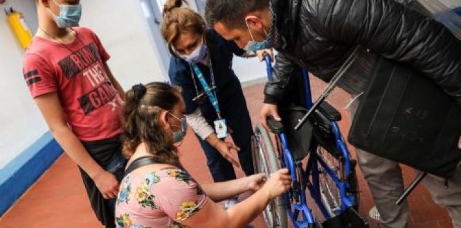 Más de 500 ayudas técnicas han sido entregadas por la Alcaldía Local de Kennedy a personas con discapacidad