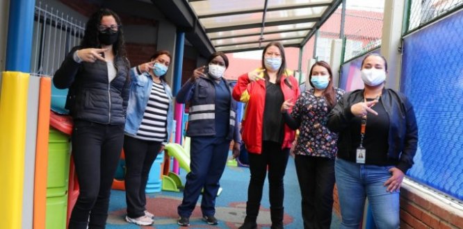 La transformación del jardín infantil Risitas Infantiles en Patio Bonito