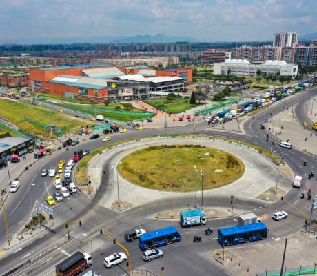Gracias a un convenio entre la Alcaldía Local de Kennedy y la UMV se están mejorando 70 calles de la localidad