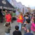 Más de 100 habitantes de calle, coroteros y carreteros de Kennedy recibieron cena navideña y una tarde de cine